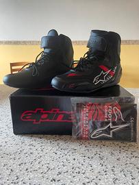 Scarpe moto Alpinestars