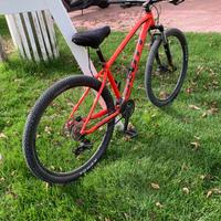 Bicicletta mtb 29 Scott