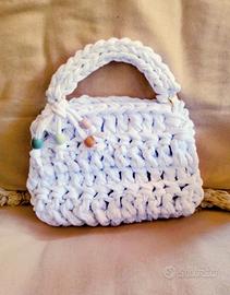 Mini bag da polso in fettuccia bianca 