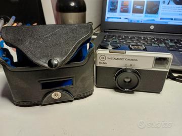 kodak instamatic 36  con custodia