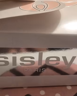 Sisley   Paris Soins de Beautè aux Plantes