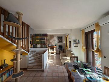 4 LOCALI A ROCCA PRIORA