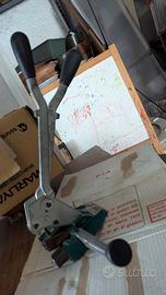 Tendireggia manuale per reggia  mm12