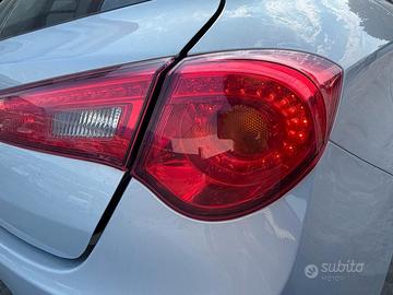 Fanale posteriore dx Alfa Romeo Giulietta anno 201