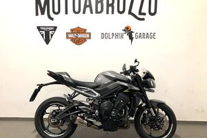 Triumph Street Triple 765 R