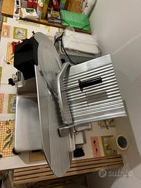 Affettatrice professionale usata