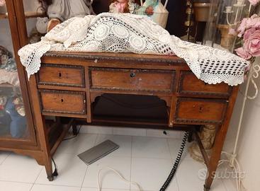 Scrittoio anni 50 liberty