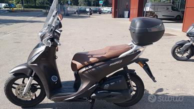 Kymco People 125i