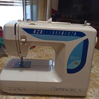 macchina da cucire elettrica con pedale funzionant