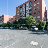 Parcheggio posto auto furgone o moto