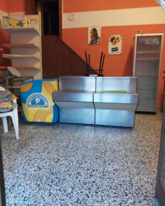 Banco per negozio cassa