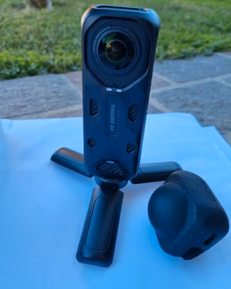 Insta360 X4