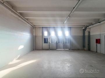 CAPANNONE A TREVIGLIO