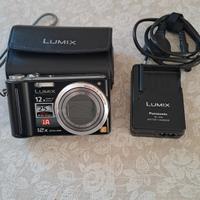 macchina fotografica  Lumix