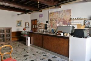 Immobile di 300 m² con più di 5 locali a Sansepolc