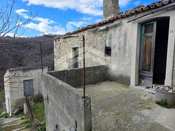 Casa indipendente - Castelbottaccio