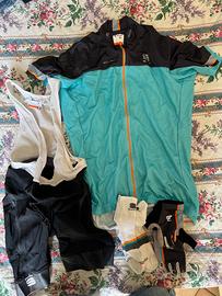 Completo Sportful Bodyfit  ( con calzini e guanti