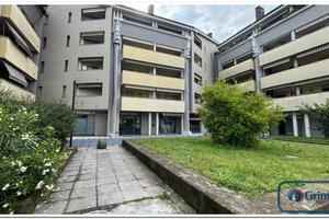 Negozio Abbiategrasso [1492VCG]