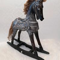 Cavallo a Dondolo Scultura 