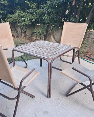 tavolino con 4 sedie vintage 