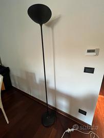 Piantana lampada da terra nera – doppia luce