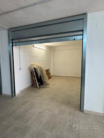 Box privato - Posto auto - Garage - via Baione