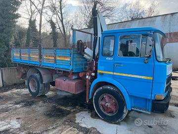 Fiat 130 gru e ribaltabile