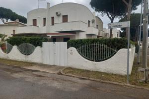 Villetta angolo zona Case Bianche