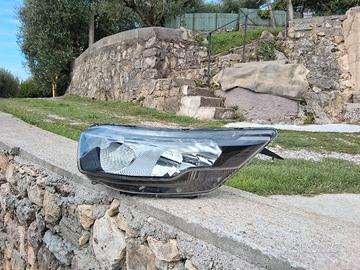 fanale anteriore sinistro