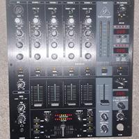 BEHRINGHER DJX 750