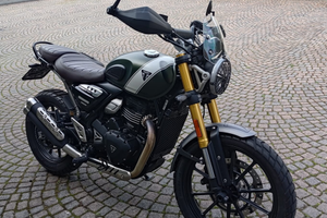 Triumph Scrambler 400X