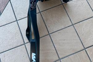 Paracatena Posteriore Aprilia Dorsoduro 750