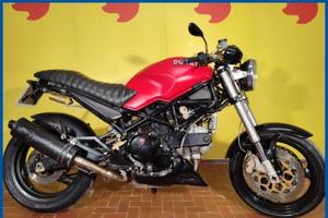 DUCATI Monster 750