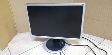 Monitor LG completo di cavi