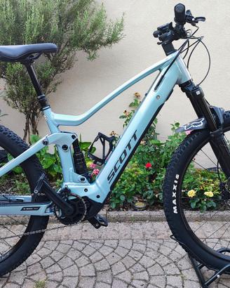 Scott strike 930 e-ride
