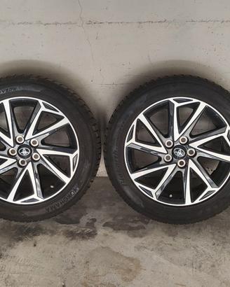 Kit pneumatici invernali Toyota Yaris