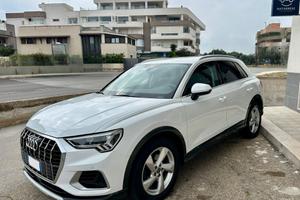 Audi Q3 35 TDI S tronic Business Advanced