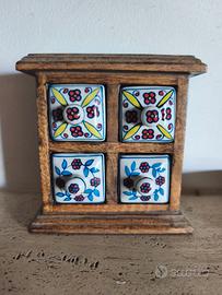 Portaspezie/Portagioie Etnico in Legno e Ceramica