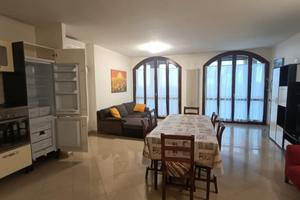 Appartamento 3 camere 2 bagni sala cucina