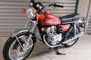 YAMAHA TX 500