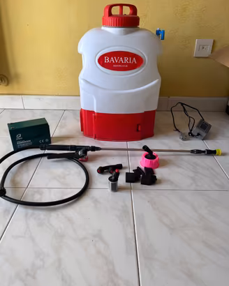Pompa irroratrice  per i campi a batteria 16 litri