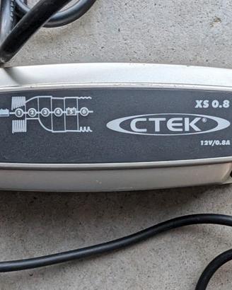 caricatore batteria moto auto CTEK