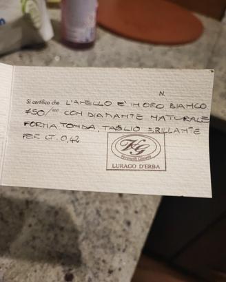 solitario in oro bianco e diamante naturale