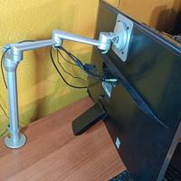 Supporto snodabile per TV o Monitor