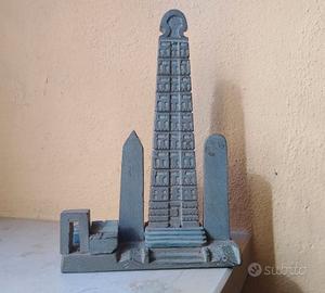 Stele di Axum anni 70 in pietra basaltica