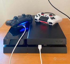 Sony PlayStation 4 (500 GB) + 2 Controller