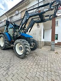 Trattore New Holland a ruote Ts 115