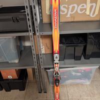 Sci dynastar 140 con attacchi marker