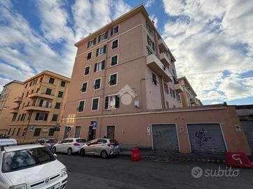 3 LOCALI A GENOVA