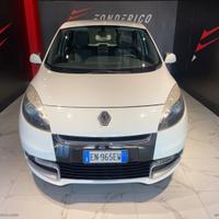 RENAULT Scénic 1.6 Wave